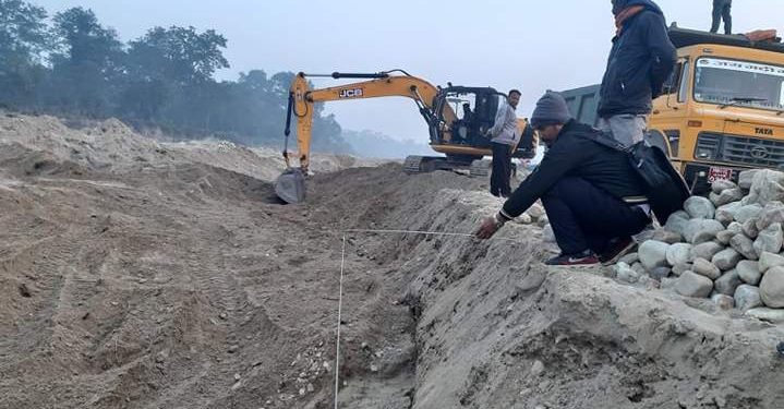 २७० दिनमा उत्खनन् गर्नुपर्ने नदीजन्य सामग्री डेढ महिनामै ‘चैट’