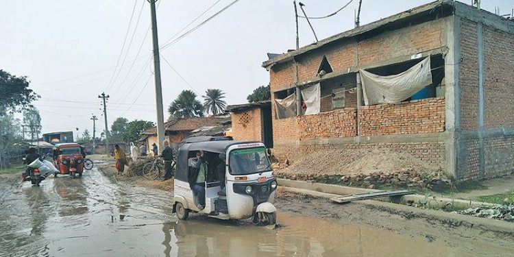 हुलाकी सडक : म्याद सकियो, काम अधुरै