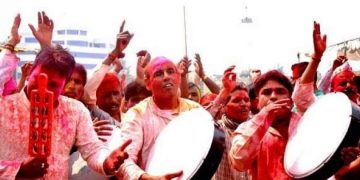 मधेसमा लोप हुन लाग्यो होली पर्वमा डम्फुको तालमा गाइने जोगिरा!