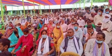 कोरोनाको जोखिमलाई बेवास्ता गर्दै सिरहामा जसपाको सभा