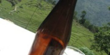 महाेतरीकाे रामगाेपालपुरमा खुल्ला मदिरा पक्राउगरी नष्ट