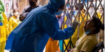 लक्ष्ण नभएकाे काेराेना संक्रमितलाई अब अस्पताल भर्ना नगरिने