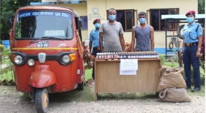 सर्लाहीमा ठुलो परिमाणमा लागुऔषध बरामद, २ जना पक्राउ