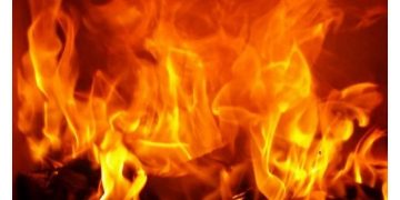 सर्लाहीकाे विष्णु गाउँपालिकामा आगलागीहुदा १२ लाखको क्षति