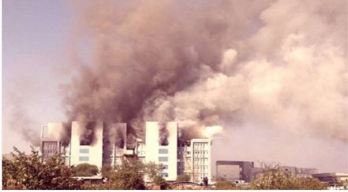 कोरोनाविरुद्धको खोप उत्पादन गर्ने इन्स्टिच्युटमा भीषण आगलागी