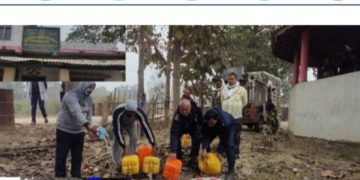 रामगोपालपुरका प्रहरीले गरे १०० लिटर अबैद्य मदिरा र गाजाकाे २०० सय वाेट नष्ट