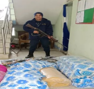 पश्चिम नवलपरासीमा ३ लाख बराबरको अवैध मालसामान बरामद