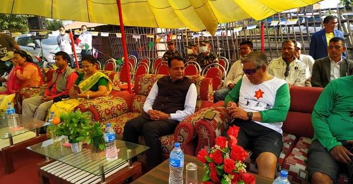 पर्सा राष्ट्रिय निकुञ्जमा ५५ किलो मिटरको साइकल यात्रा