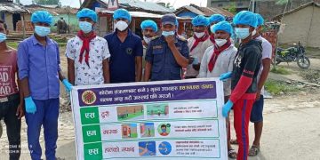नेपाल स्काउटले वितरण गरे स्वास्थ्य सामग्री