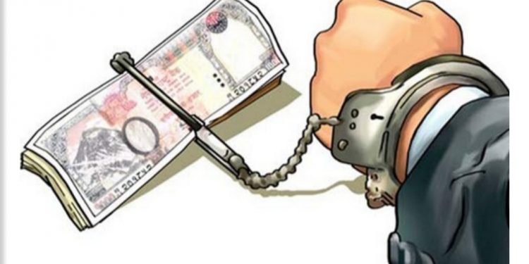 पाँचहजार घुस रकमसहित एक प्रहरी हबलदार पक्राउ