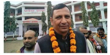 प्रदेश २ का सभामुखले छोडे राजेन्द्रको साथ, रोजे उपेन्द्र