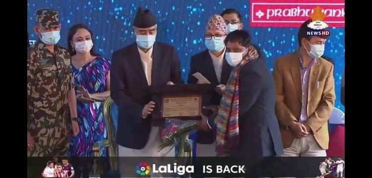 टेलिभिजन पत्रकारिता इतिहासकै सर्वोच्च पुरस्कार कपिलवस्तुका बर्मालाइ प्रदान