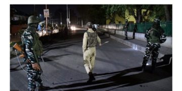 जम्मु–कश्मीरमा एक सातादेखि भुठभेड जारी, ९ सैनिकसहित २२ जना मारिए