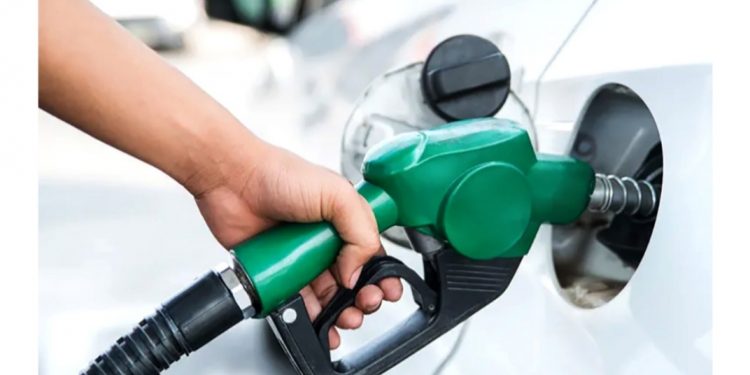 फेरि बढ्यो पेट्रोल, डिजेल र ग्यासको मूल्य