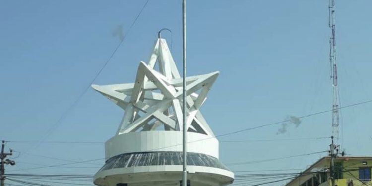 महाेतरीकाे रामगाेपालपुर नगरपालिकामा प्रचण्डकाेआउने कार्यक्रम स्थगित मेयर मण्डलले रातारात गराए सडक सरसफाइ