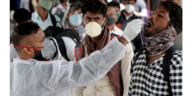 दैनिक काेभिडकाे संख्या ३ लाखले बढदै