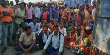 न्यायको लागि माग गर्दैै ईलाका प्रहरी कार्यालय गौशाला छेराउ, छलफल भोली विहान गराउने प्रहरीको भनाई