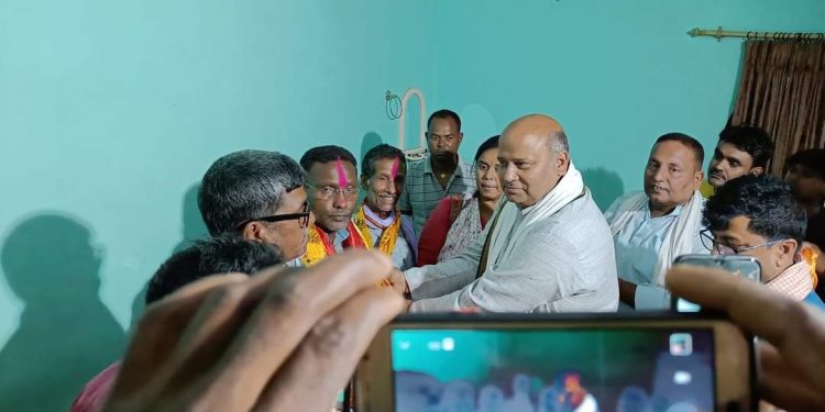 लाेसपाबाट टिकट नपाएपछि महाेतरीकाे औरही नगरपालिकामा लाेकतान्त्रिक समाजवादी नेता यादव गरे जसपा प्रवेश