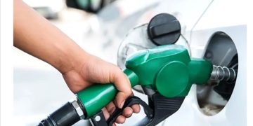 इन्धनको मूल्य फेरि बढयाे