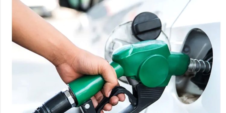 इन्धनको मूल्य फेरि बढयाे