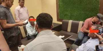 ५० हजार घुससहित पक्राउ परेका महोत्तरीको हेडमास्टर र अध्यक्षमाथि मुद्दा दायर