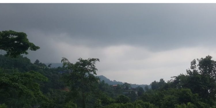 आज देशभर बदली हुने र अधिकांश स्थानमा हल्कादेखि मध्यम खालको वर्षा हुने सम्भवना