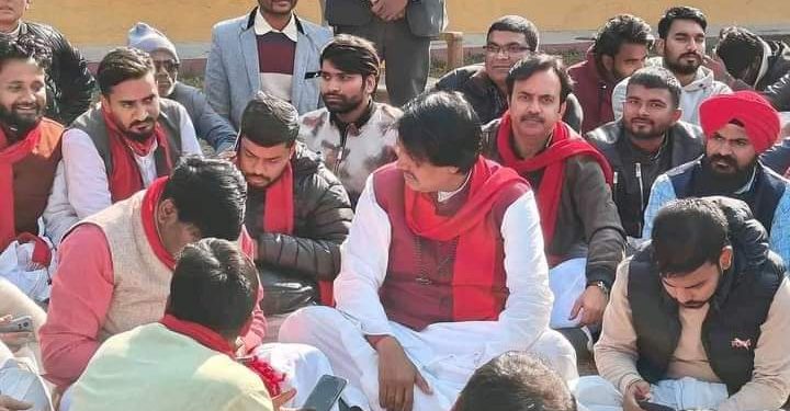 माइतीघरमण्डलाबाट सिके राउतसहित पक्राउ