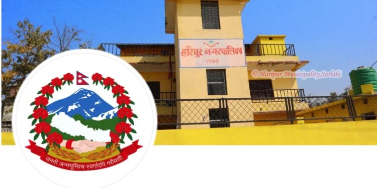 प्रमुख प्रशासकीय अधिकृतलाई स्थानीयले थुने