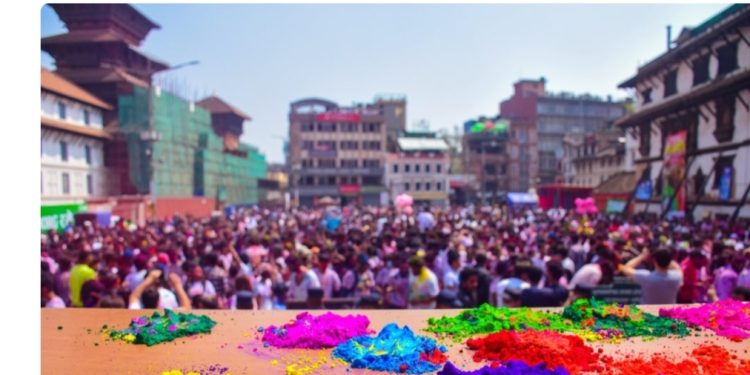 आज पहाडी क्षेत्रमा होली मनाइँदै, सार्वजनिक बिदा