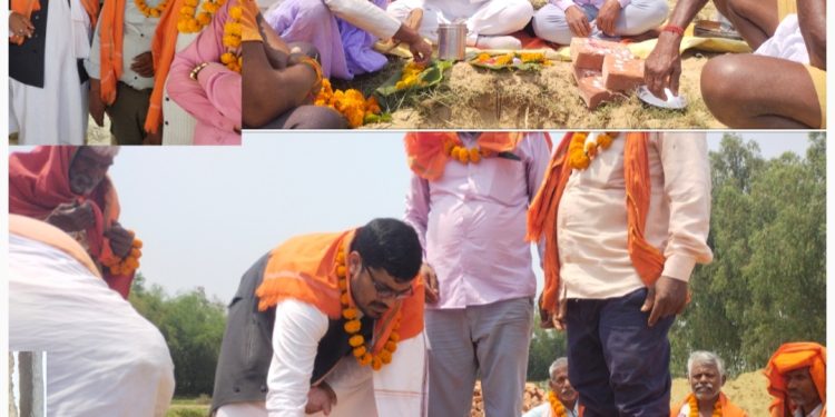 पूर्व मन्त्री कुश्वाहाले गरे रामगोपालपुर नगरपालिकामा सामुदायिक भवनकाे शिलान्यास