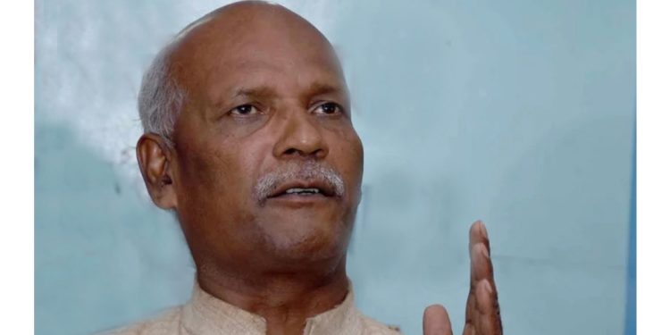 राष्ट्रपति नपाएपछि बाबुराम पार्टी एकताको विपक्षमा उभिए : महिन्द्र राय यादव