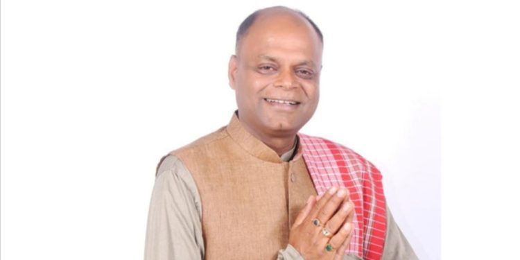 वीरगन्जका पूर्वमेयर विजय सरावगीले छाडे एमाले