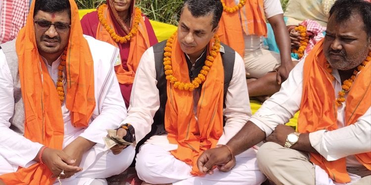 सांसद सराेज सिंह कुशवाले गरे शिलान्यास कार्यक्रम सम्पन्न