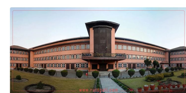 मधेस प्रदेशका सांसदलाई ५ करोड दिने निर्णयविरुद्ध सर्वोच्चमा रिट