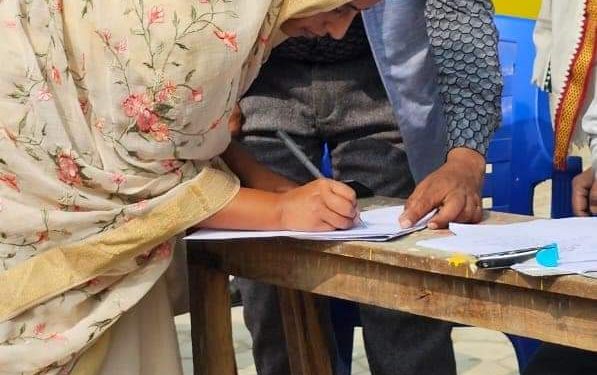 महाेत्तरीमा धमाधम उम्मेदवारी दर्ता हुँदै