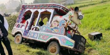 रामगाेपालपुर नगरपालिकामा रथ पल्टिदा एक बालकको मृत्यु