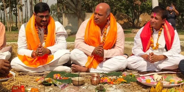 ३० लाखको लागतमा यादव र कुश्वाहाले गरे एक योजनाको शिलान्यास