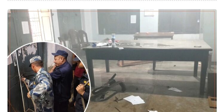 महेन्द्र मोरङ क्याम्पसमा नेविसंघको गुण्डागर्दी : निर्वाचन प्रमुखलाई कोठामा थुनेर आगो लगाइयो, प्रहरीद्वारा उद्धार