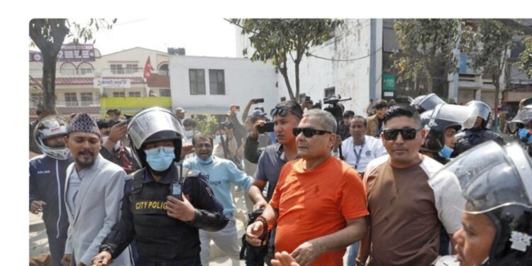 दुर्गा प्रसाईं भारतमा पक्राउ