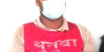 गौशालामा छिमेकीलाई पेट्रोल छर्केर आगो लगाइ हत्याः फरार अभियुक्त पक्राउ गोपाल झा   महोत्तरी, साउन २ गते