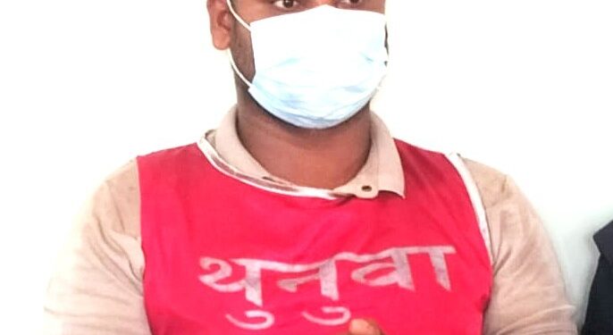 गौशालामा छिमेकीलाई पेट्रोल छर्केर आगो लगाइ हत्याः फरार अभियुक्त पक्राउ गोपाल झा   महोत्तरी, साउन २ गते