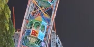 राजदेवी मन्दिरमा राखिएको झुला भाँचियो