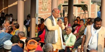 महाेत्तरी ४ : सुरेन्द्र कुमार यादवको आक्रामक सक्रियतासँगै छाँयामा पर्दै अरू उम्मेदवार