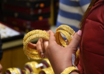 आज पनि तोलामा १३ हजार ४ सय रुपैयाँले घट्यो