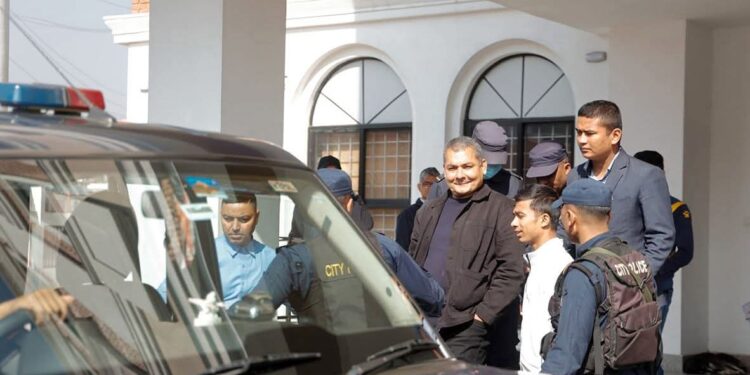 पक्राउ परे दुर्गा प्रसाईं